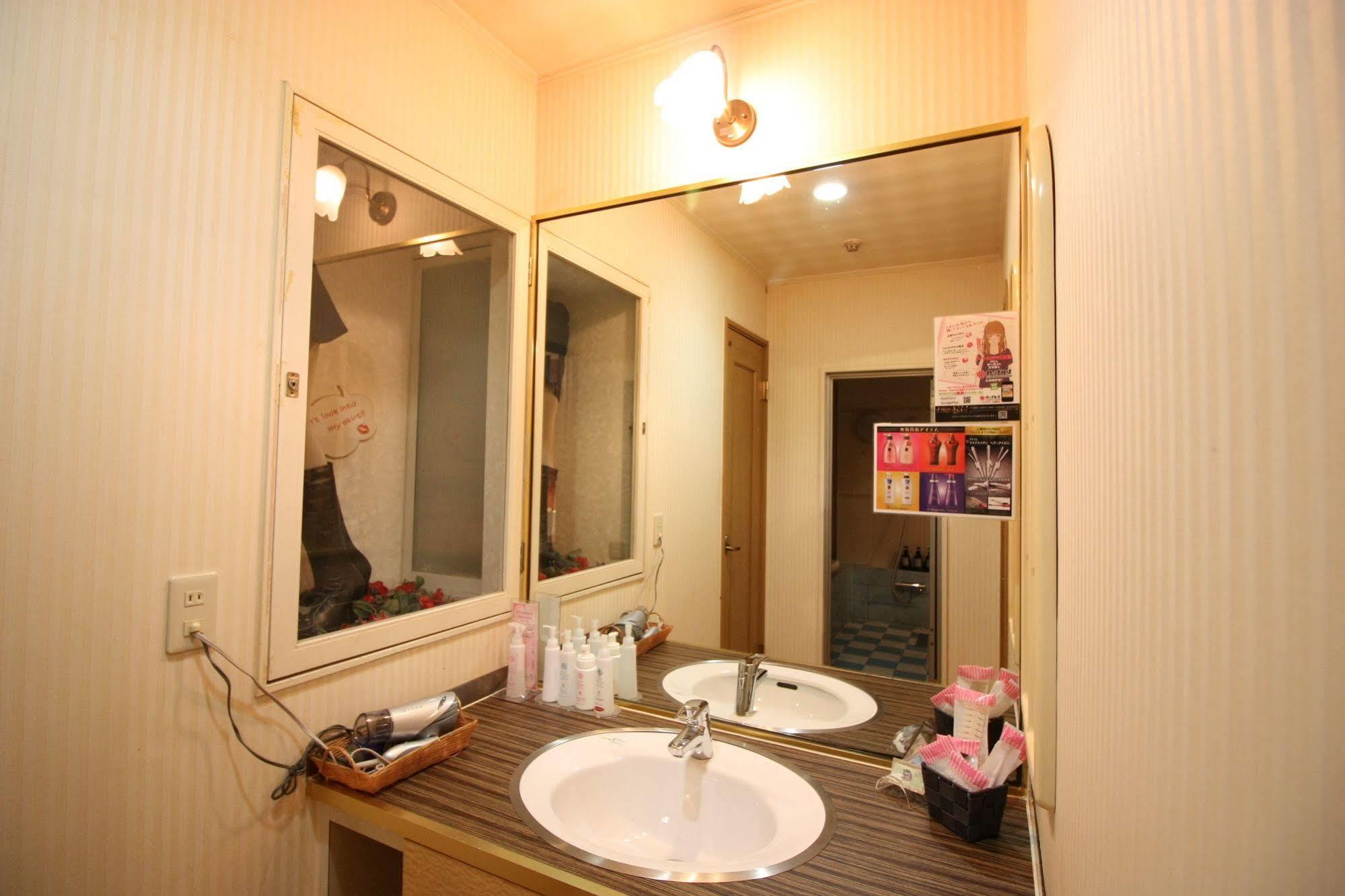 Hotel Hoshinosuna (Adults Only) Muko Exterior foto